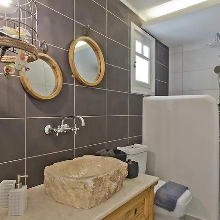 Vento Isolano * Kyra Panagia